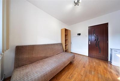 Vanzare apartament 3 camere,zona Judetean, etaj intermediar - 5