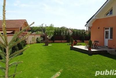 Casă cu 4 camere în Central - 1