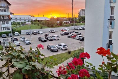 Apartament cu 3 camere decomandat în Turnișor - 2