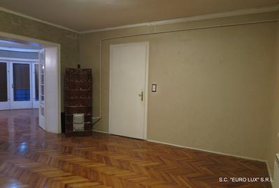 Spațiu comercial, de 143 mp, în Ultracentral - 7