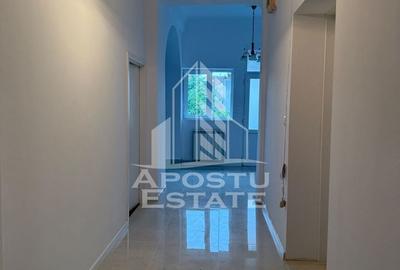 Casă cu 8 camere cu Teren 1234 Mp în Moșnița Nouă - 3