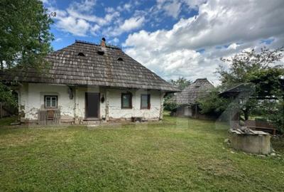 Teren de 5500 mp, în Central