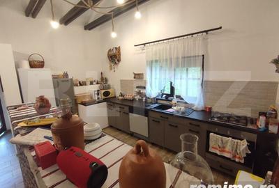 Casă cu 7 camere cu Piscina în Central - 9