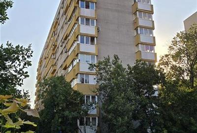 Apartament cu 3 camere semidecomandat în Bucureștii Noi - 20