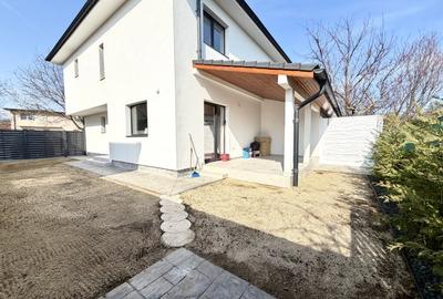 Duplex cu 3 camere cu Canalizare în Sânandrei - 1