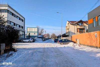 Spațiu comercial, de 550 mp, în Central - 12