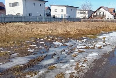 Teren de 1612 mp, în Central - 3