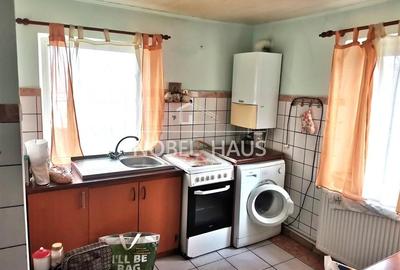 Casa si teren intravilan 853 mp, in Barlad, str. V. Parvan - 4