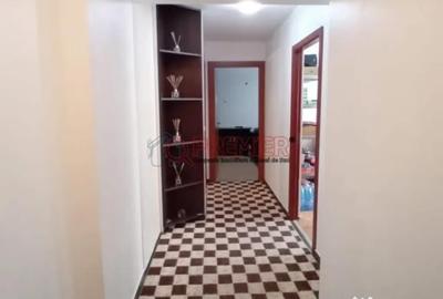Apartament cu 2 camere decomandat în Unirii - 3