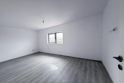 Duplex cu 4 camere cu Teren 258 Mp în Tărlungeni - 9