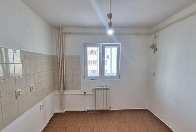 Apartament cu 3 camere 70,55 mp, bloc an 1980- Gorjului - 8