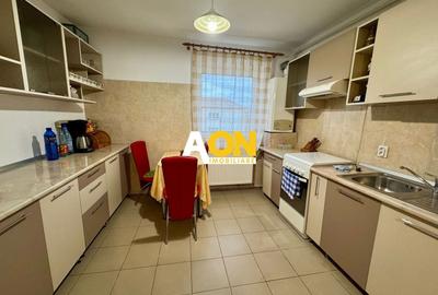 Apartament cu 3 camere decomandat în Cetate - 4