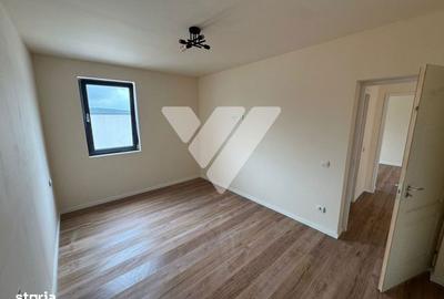 Casă cu 3 camere cu Teren 300 Mp în Sadu - 12