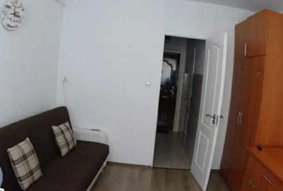 Garsonieră semidecomandată în Centrul Civic