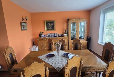 Casă cu 4 camere în Oboga - 1