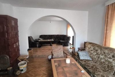 Casă cu Teren 776 Mp în Ultracentral - 2