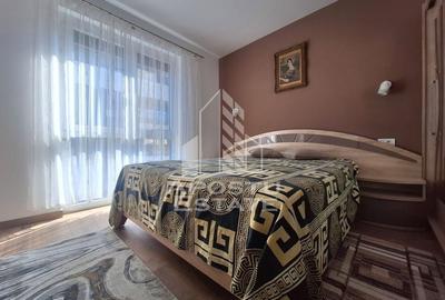 Apartament cu 2 camere decomandat, mobilat în Central