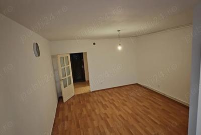 Vand Garsoniera Confort I - 8