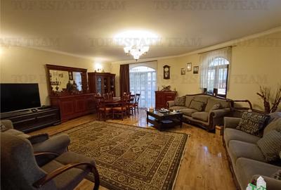 Vila eleganta in apropierea parcului Bazilescu - 1