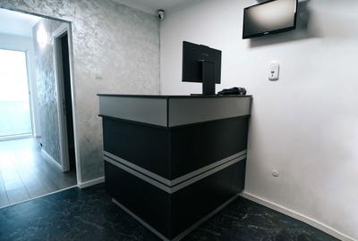 Spațiu comercial, de 50 mp, în Central - 1