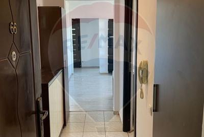 Apartament cu 3 camere semidecomandat în Ștefan cel Mare - 9