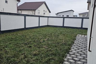Casă cu 5 camere cu Teren 462 Mp în Lumina - 11