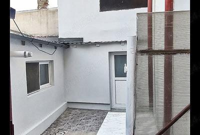 Casă cu 3 camere cu Teren 83 Mp în Tei - 8