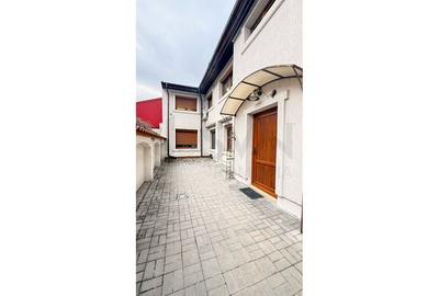 REV0008272 Vila l Domenii l panouri fotovoltaice - 2