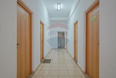 Cladire de inchiriat - 24 de camere | Ideala pentru muncitori | - 4