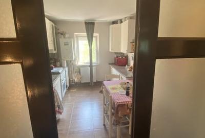 Apartament 4 camere 82,41mp,et 3/4, Rovine , langa Pizza Ibiza ,centrala termica - 2