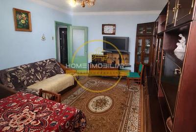 Apartament cu 2 camere decomandat în Podu Roș