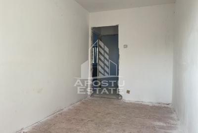 Apartament cu trei camere etaj intermediar Pta Doina Calea Sagului - 4