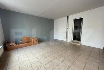 Spatiu Comercial de Vanzare, 110mp, in zona Me?te?ugaril - 2