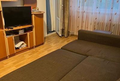 Apartament cu 2 camere semidecomandat, mobilat în Drumul Taberei