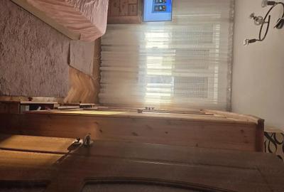 Apartament cu 3 camere semidecomandat în Central - 2