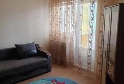Apartament cu 2 camere decomandat, mobilat în Nicolina