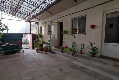 Casă cu Teren 512 Mp în Central