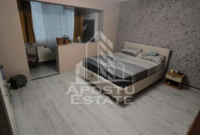 Apartament cu 3 camere, centrala proprie, zona Sagului - 1