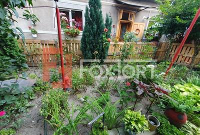Apartament 112 mp la casa cu curte si garaj, zona Maria, Central - 12