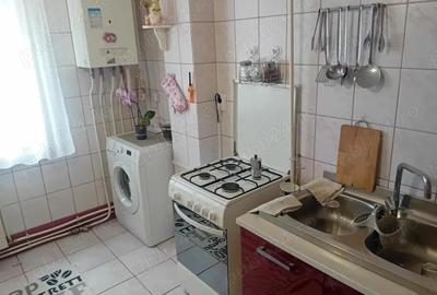 Apartament 3 Cam Precista 70mp decomandat bloc nou mobilat et.4 pod cu autorizatie - 2