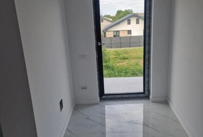 Casă cu 4 camere cu Teren 252 Mp în Berceni - 18