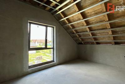 Duplex cu 4 camere cu Teren 250 Mp în Sânandrei - 9