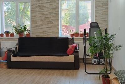 Casă cu 3 camere decomandat cu Teren 50 Mp în Pipera