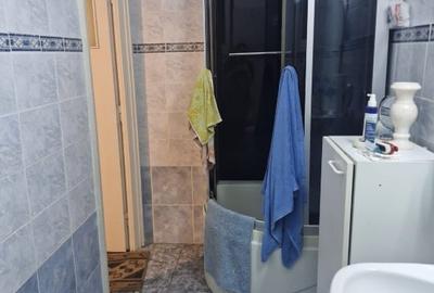 Apartament cu 2 camere semidecomandat, mobilat în Gara de Nord