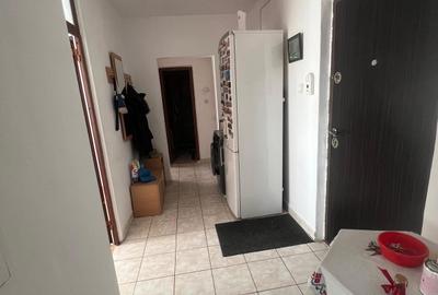 Apartament cu 2 camere decomandat în Micro 21 - 4