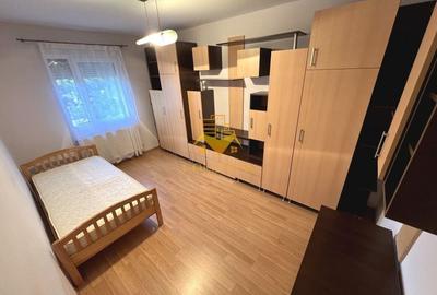 Apartament cu 3 camere semidecomandat, mobilat în Mănăștur
