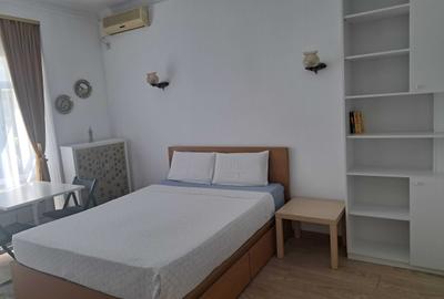 Garsonieră decomandată în Universitate - 2