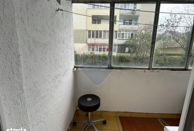 Apartament cu 3 camere în Valea Roșie
