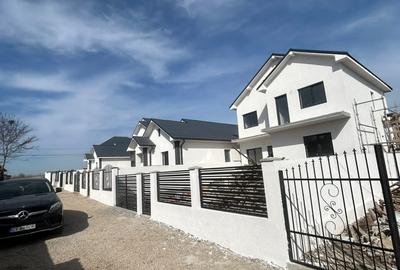 Casă cu 4 camere cu Teren 190 Mp în Năvodari - 3