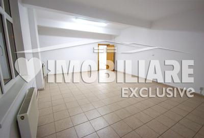 Birou, de 38 mp, în Complex Studențesc - 1